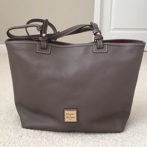 Leather tote